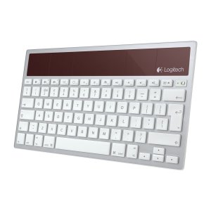 Logitech Wireless Solar Keyboard K760 box art